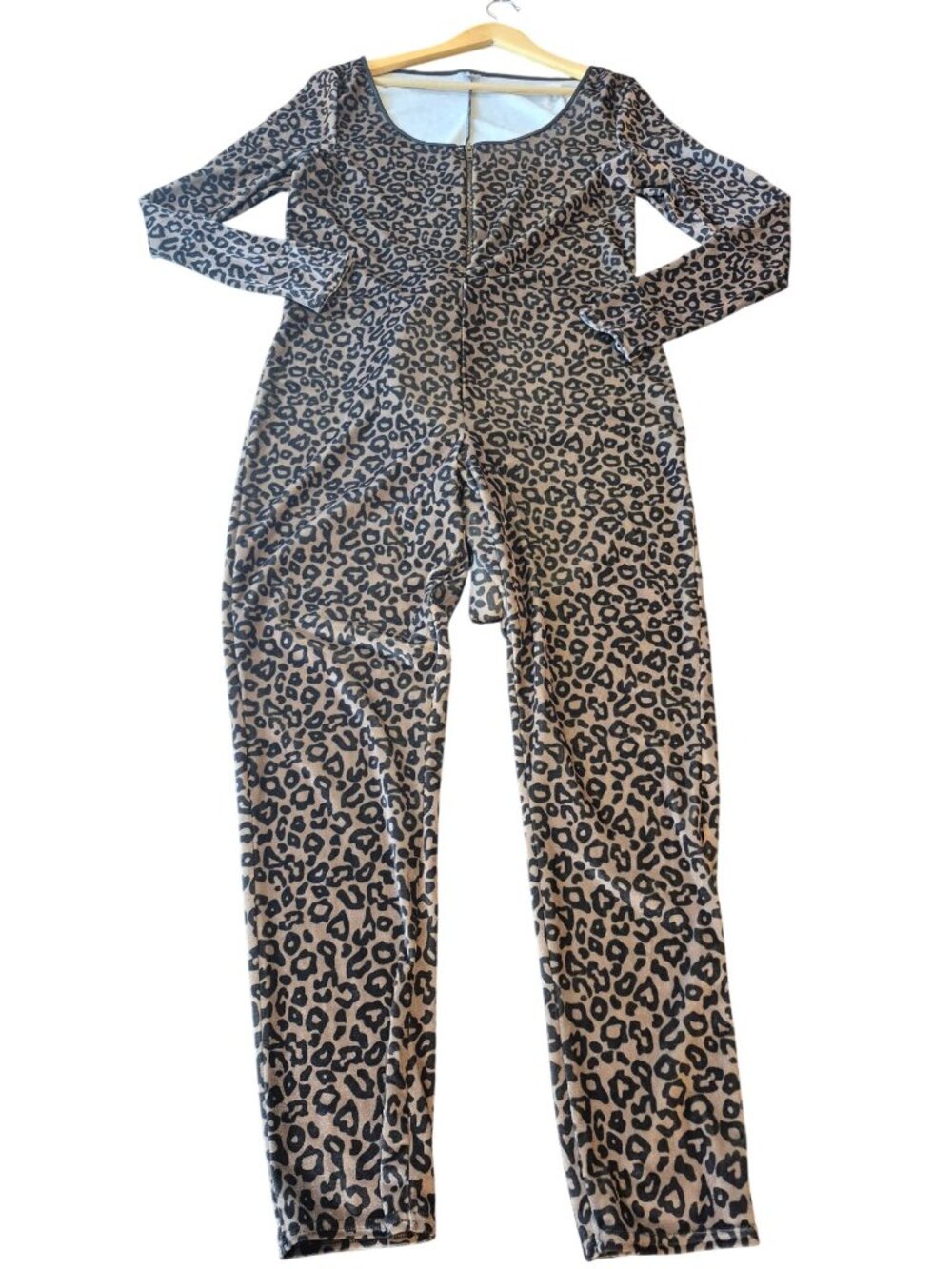 Spirit Women's Leopard Print Jumpsuit Costume XL Halloween